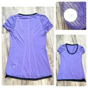 LULULEMON athletic workout ruched short sleeve tee shirt top . Drawstring